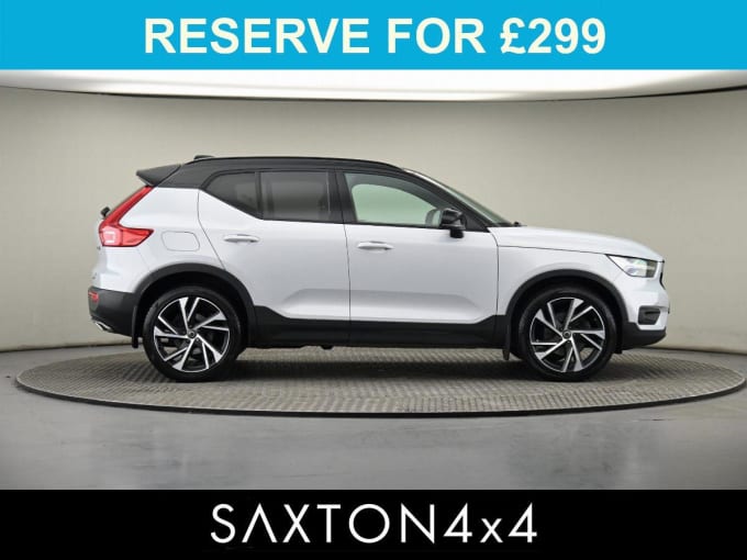 2025 Volvo Xc40