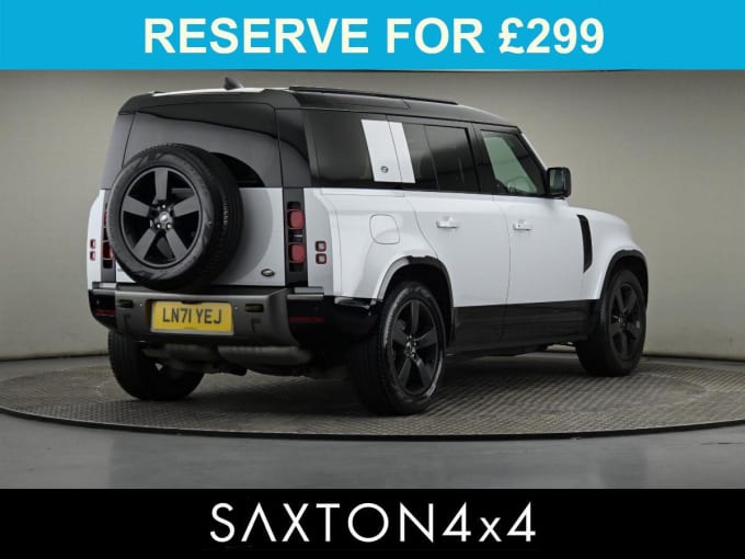 2025 Land Rover Defender 110