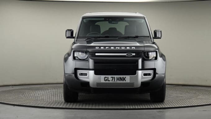 2025 Land Rover Defender 110
