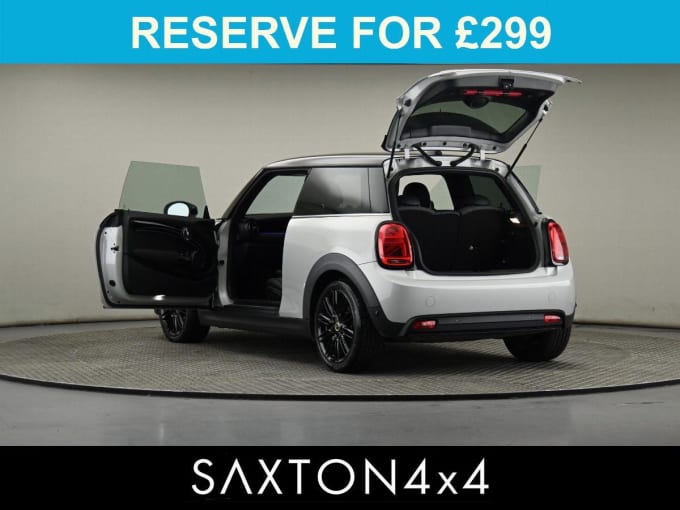 2025 Mini Hatch