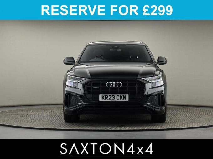 2025 Audi Q8
