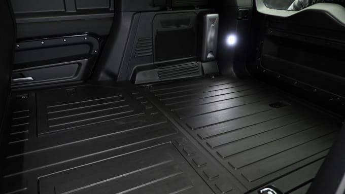 2025 Land Rover Defender 110