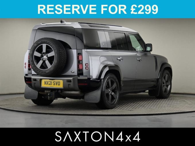 2025 Land Rover Defender 110