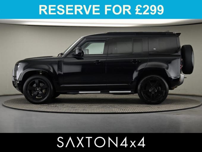 2025 Land Rover Defender 110