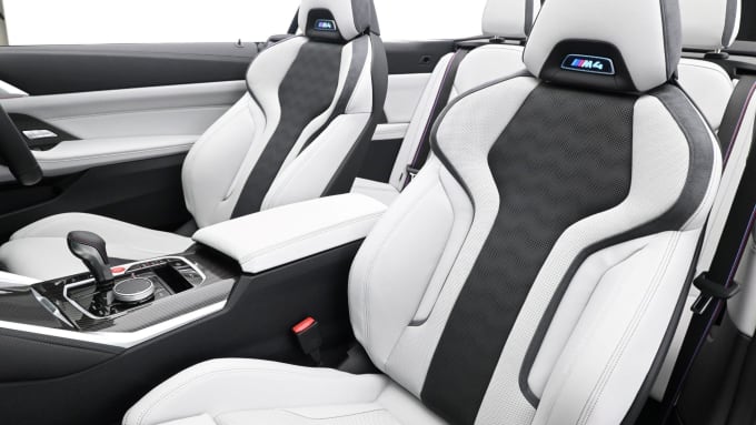 2025 BMW M4
