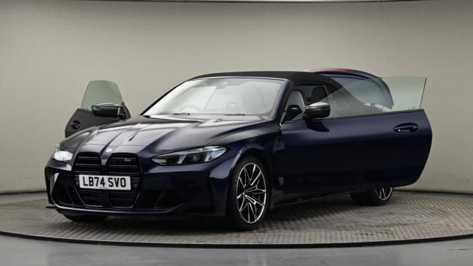 2025 BMW M4