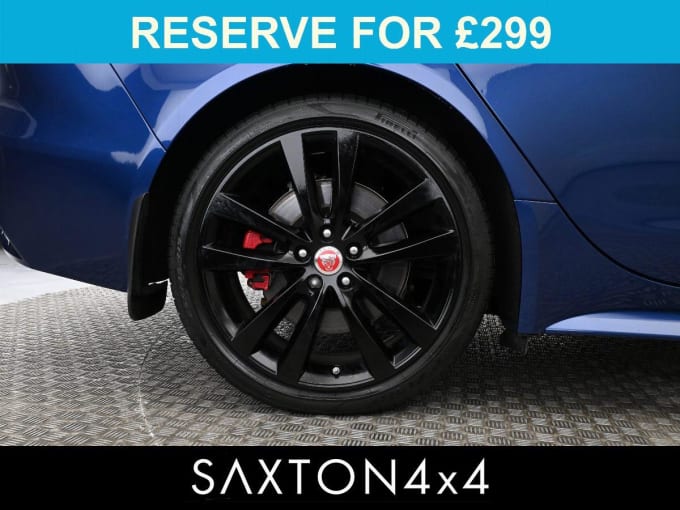 2025 Jaguar Xe