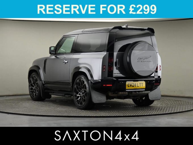 2025 Land Rover Defender 90