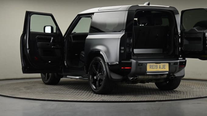 2023 Land Rover Defender