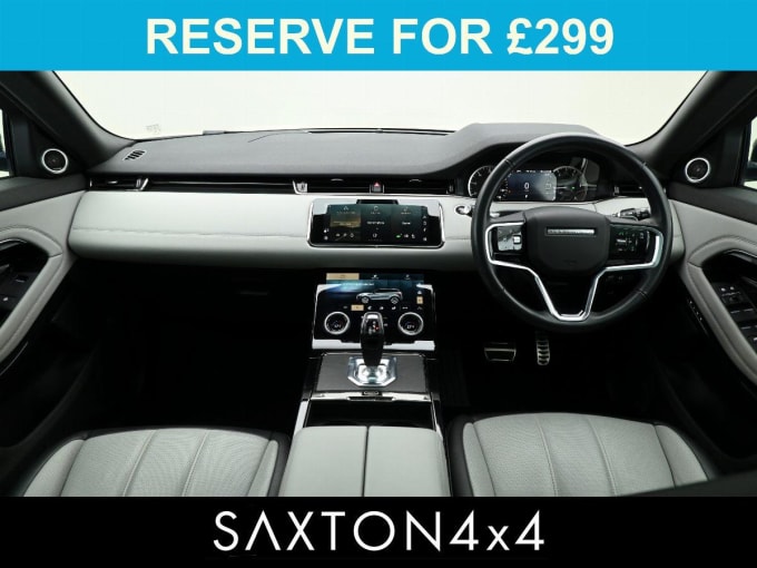 2025 Land Rover Range Rover Evoque