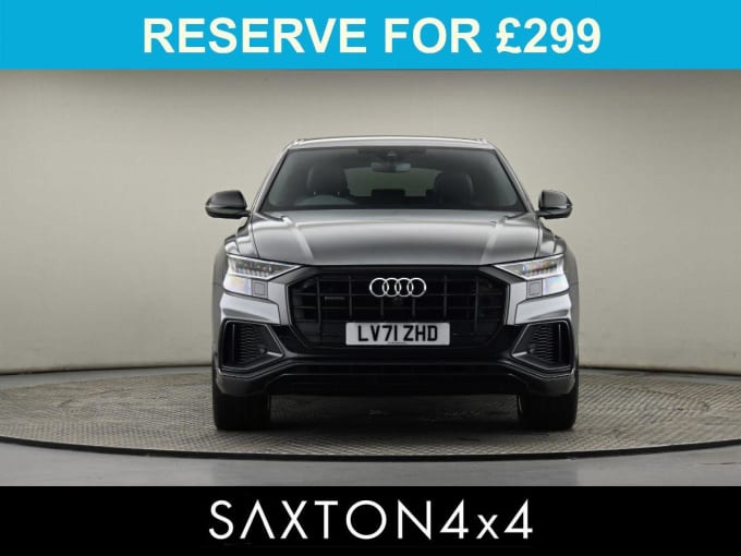 2025 Audi Q8