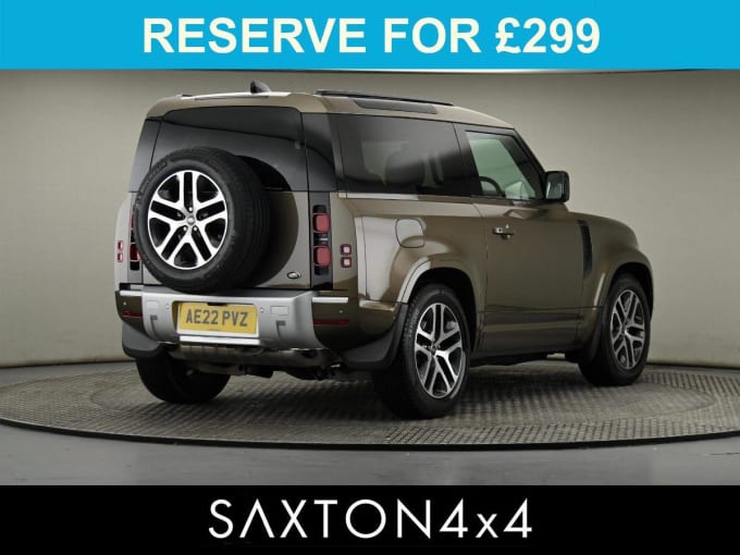 2025 Land Rover Defender 90