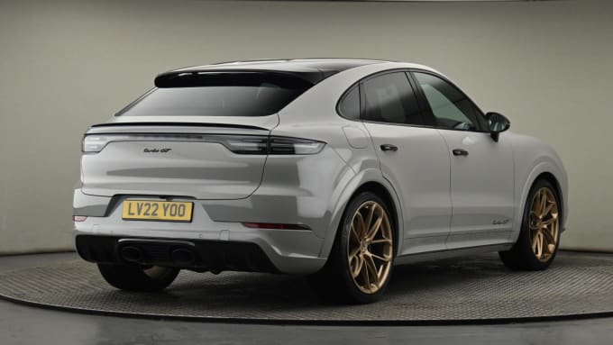 2025 Porsche Cayenne