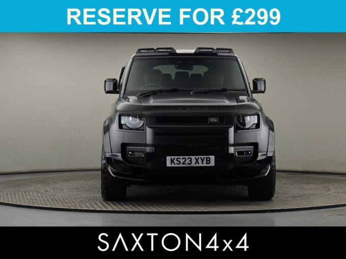 2025 Land Rover Defender 110