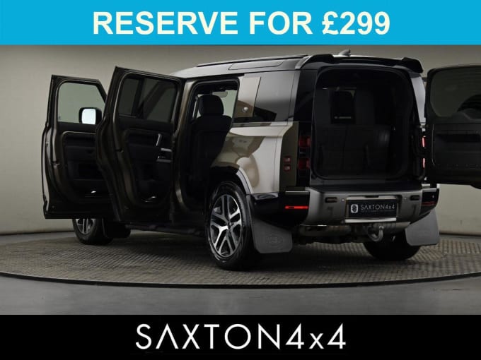 2025 Land Rover Defender 110
