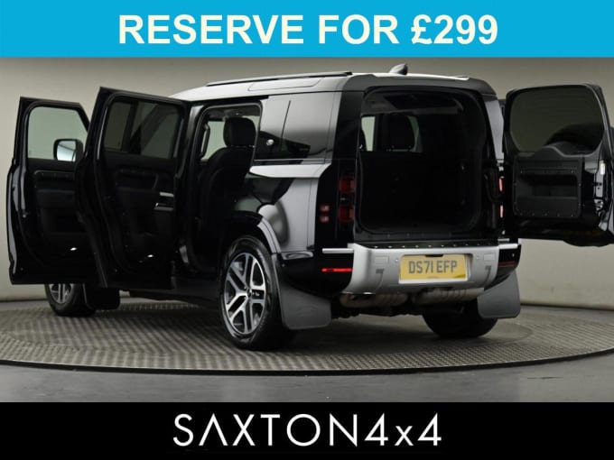 2025 Land Rover Defender 110