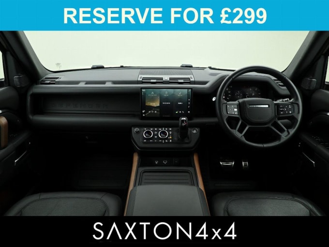 2025 Land Rover Defender 110