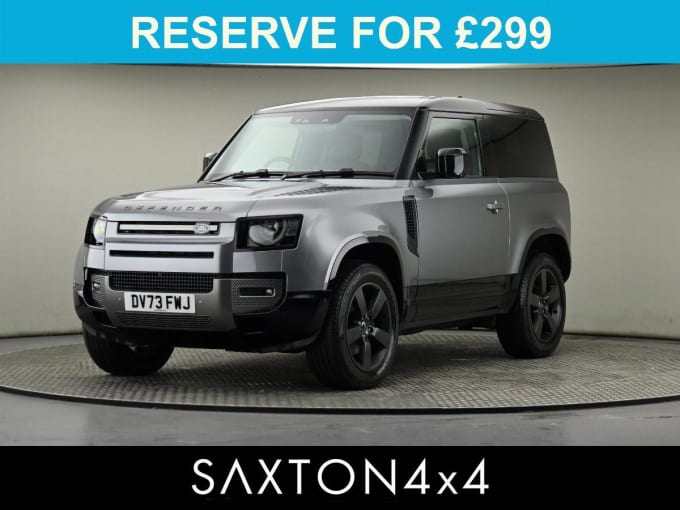 2025 Land Rover Defender 90