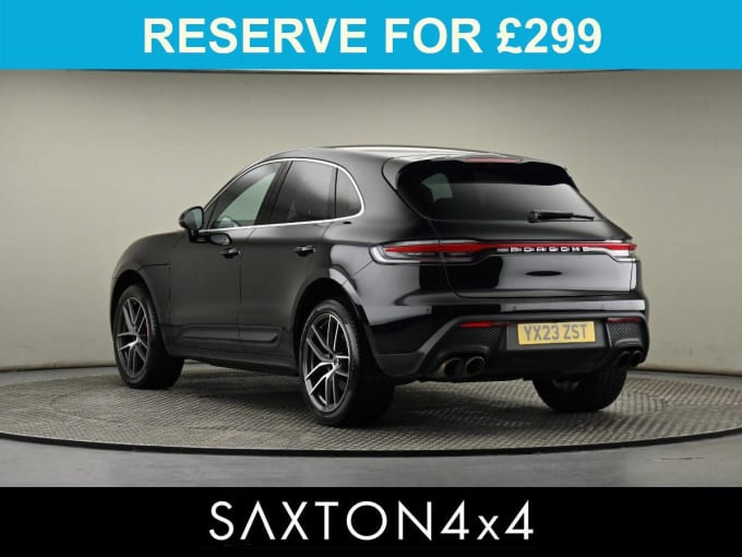2025 Porsche Macan