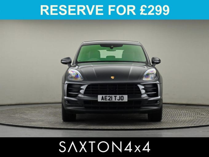 2025 Porsche Macan