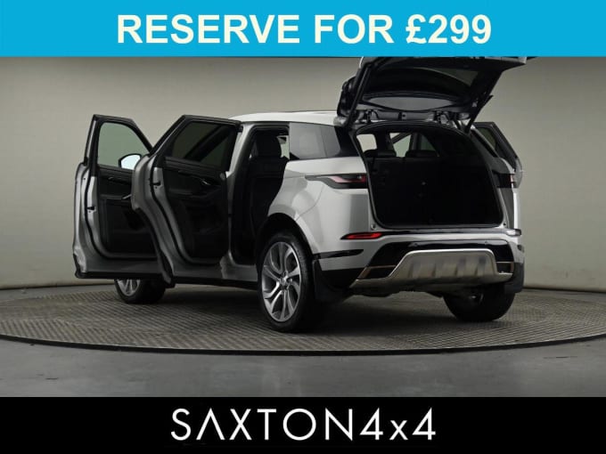 2025 Land Rover Range Rover Evoque