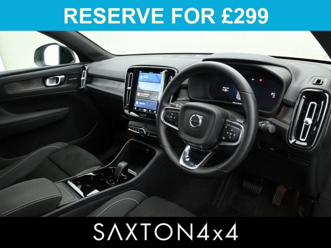 2025 Volvo C40