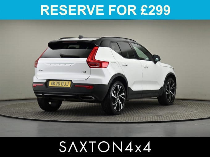 2025 Volvo Xc40