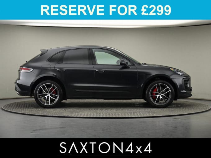 2022 Porsche Macan