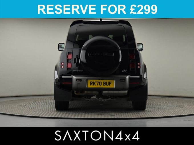 2025 Land Rover Defender 90