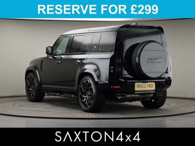 2025 Land Rover Defender 110