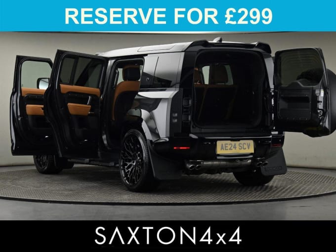 2025 Land Rover Defender 110