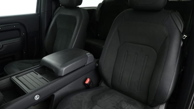 2023 Land Rover Defender