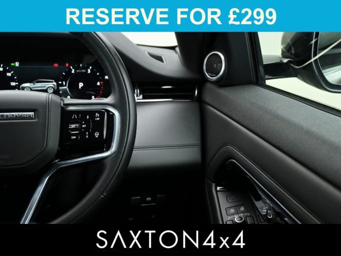 2025 Land Rover Range Rover Evoque