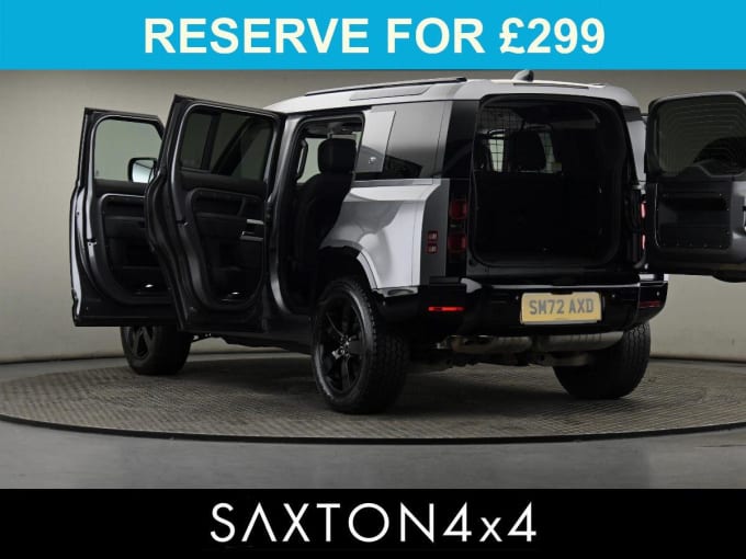 2025 Land Rover Defender 110