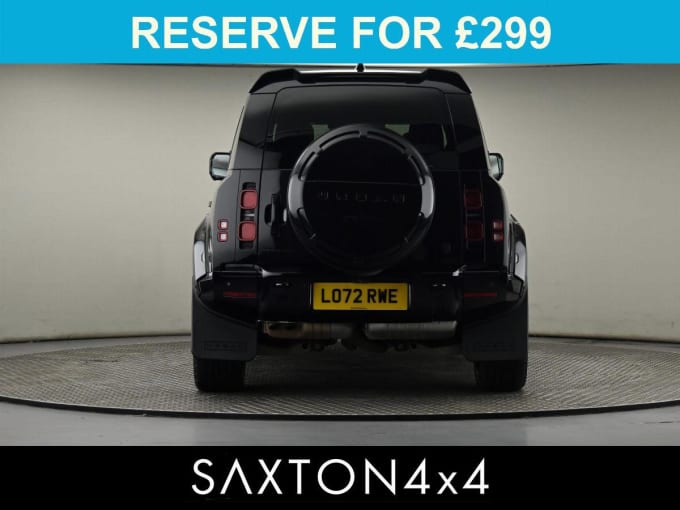 2025 Land Rover Defender 110