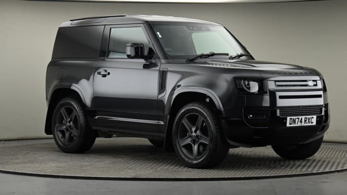 2025 Land Rover Defender 90
