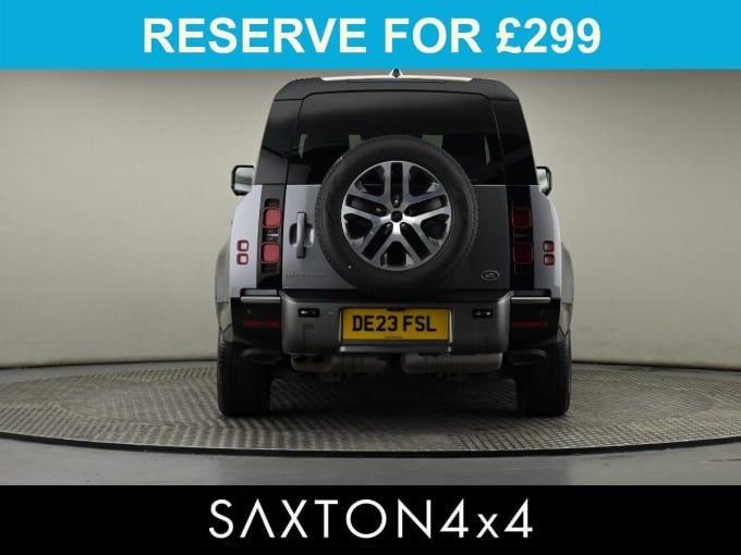 2025 Land Rover Defender 130