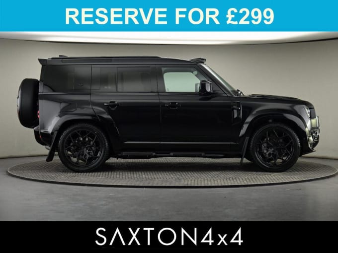 2025 Land Rover Defender 110