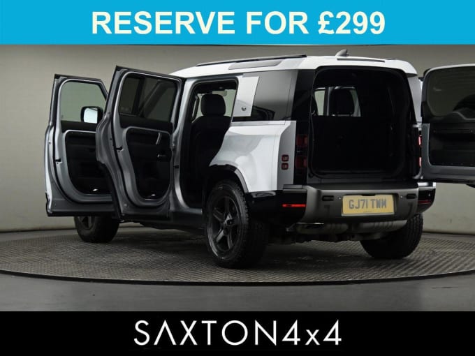 2025 Land Rover Defender 110