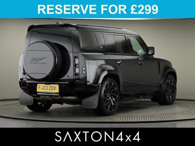 2025 Land Rover Defender 110