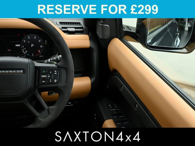 2025 Land Rover Defender 110