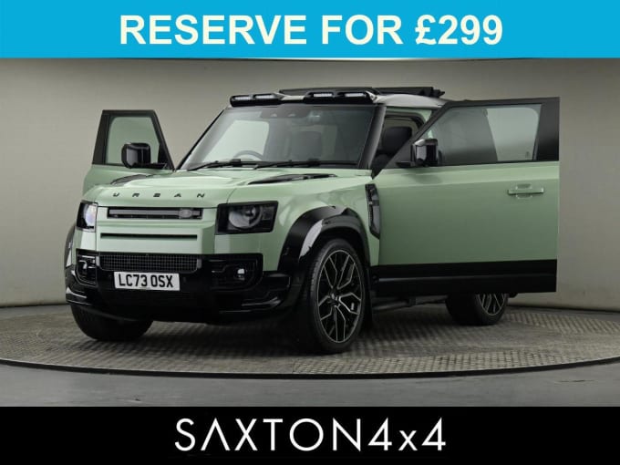 2025 Land Rover Defender 90