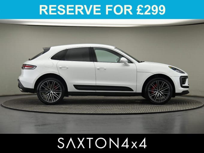 2025 Porsche Macan
