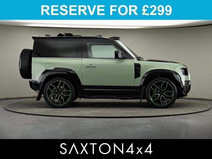 2025 Land Rover Defender 90