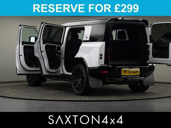 2025 Land Rover Defender 110