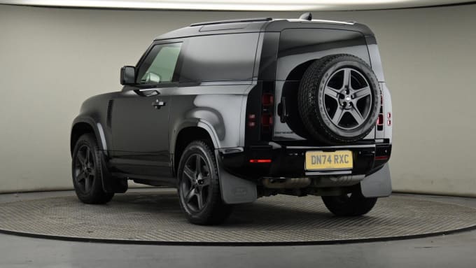 2025 Land Rover Defender 90
