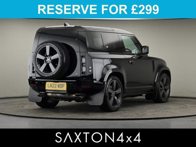 2025 Land Rover Defender 90