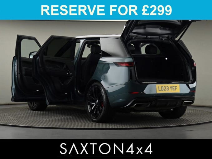 2025 Land Rover Range Rover Sport