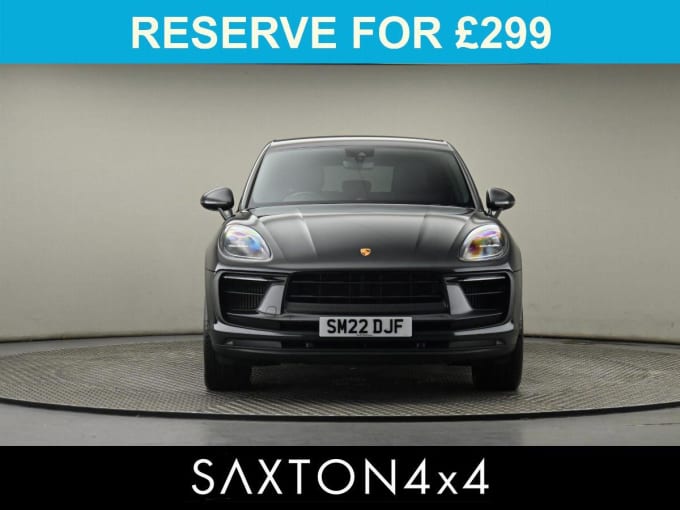 2022 Porsche Macan