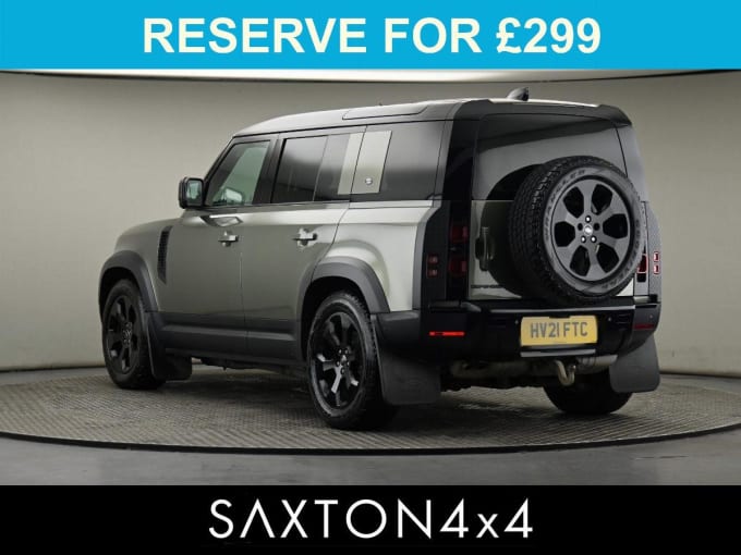 2025 Land Rover Defender 110